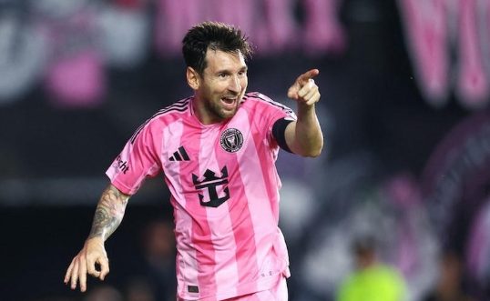 Messi chính thức trở thành tỷ phú cùng Ronaldo đầy ấn tượng Messi chính thức trở thành tỷ phú cùng Ronaldo đầy ấn tượng